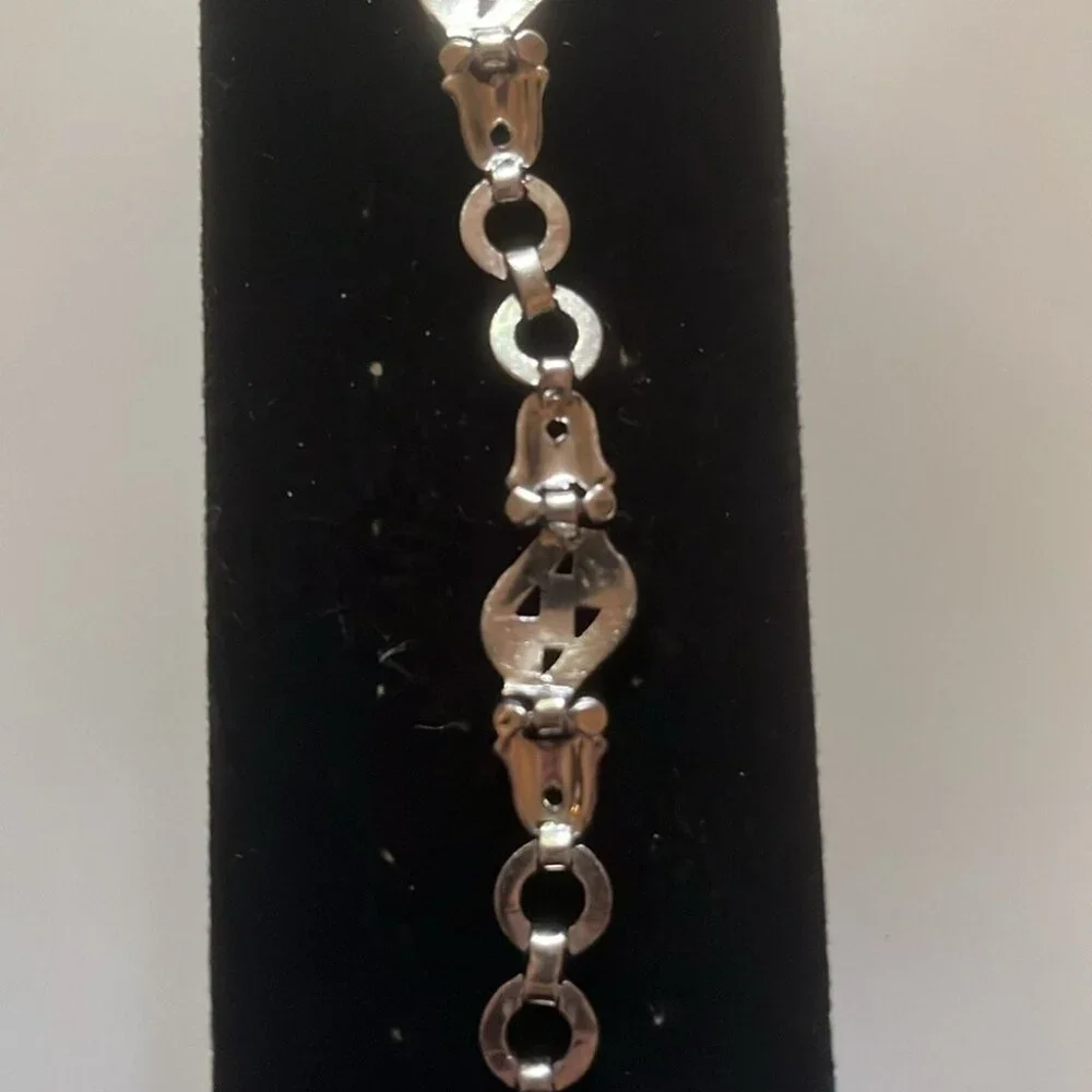 💎✨ Silver-Tone Rhinestone Link Chain Bracelet | Elegant Sparkling Design | 7” L - Picture 4 of 8